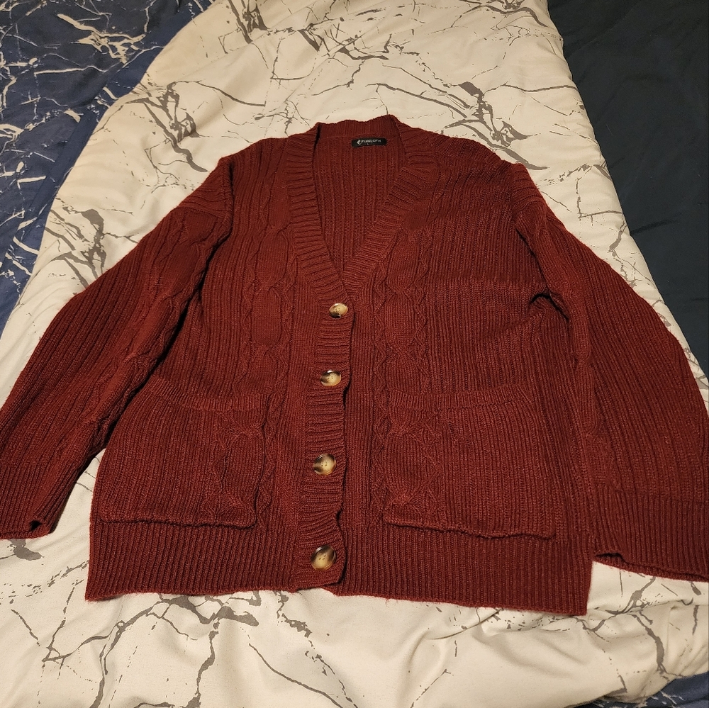 Fuinloth Cardigan